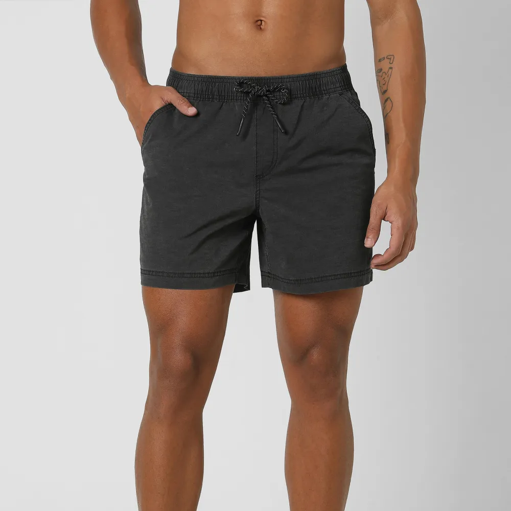 Volley Short-Black