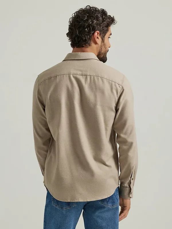 MEN'S HEATHERED BUTTON-DOWN SHIRT IN ELMWOOD