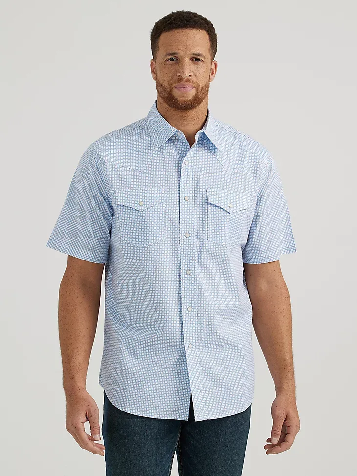 MEN'S WRANGLER® 20X® COMPETITION ADVANCED COMFORT SHORT SLEEVE WESTERN SNAP PRINT SHIRT IN MOD SEA BLUE