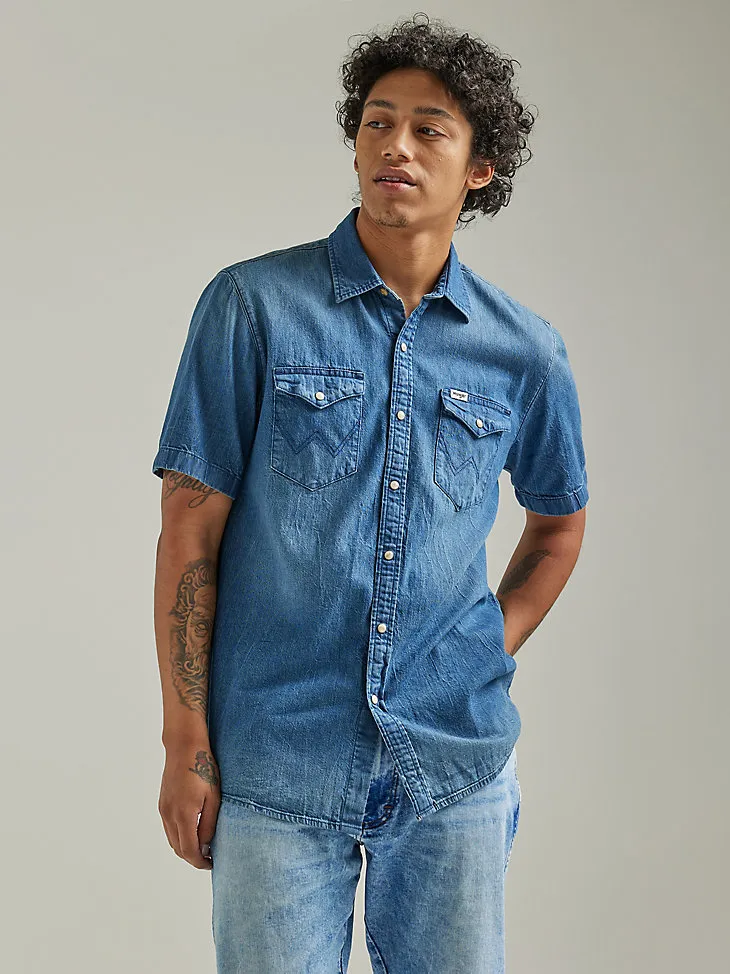 MEN'S SHORT SLEEVE WESTERN DENIM SHIRT IN MEDIUM WASH