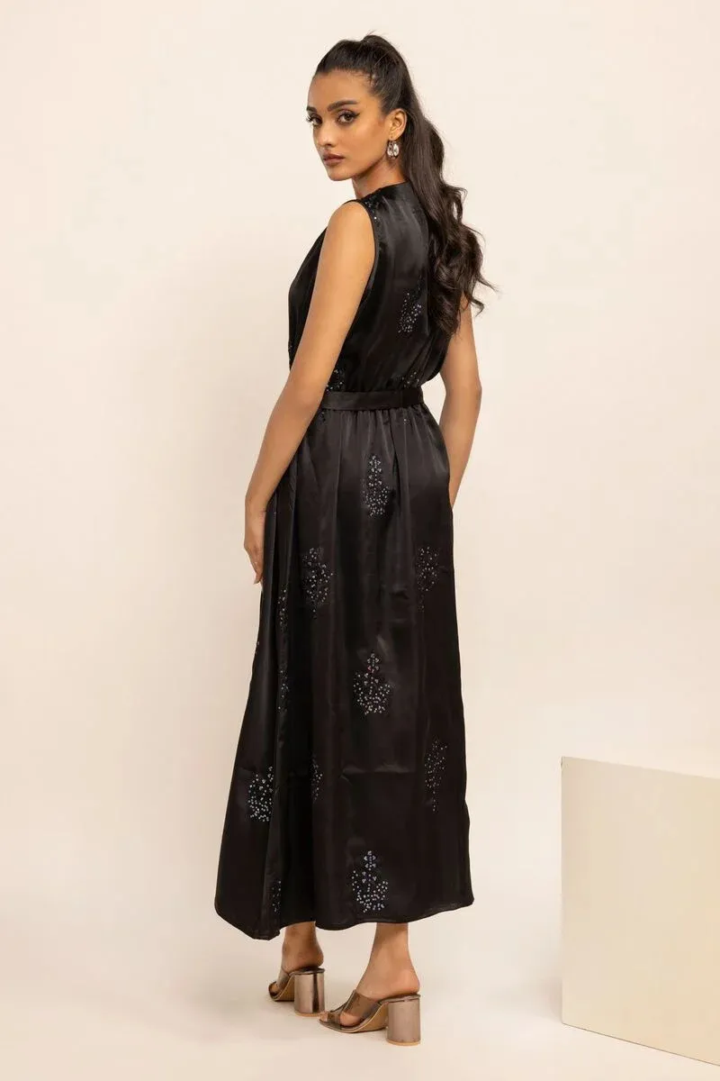 A Delicate Dress for all Seasons Color Black