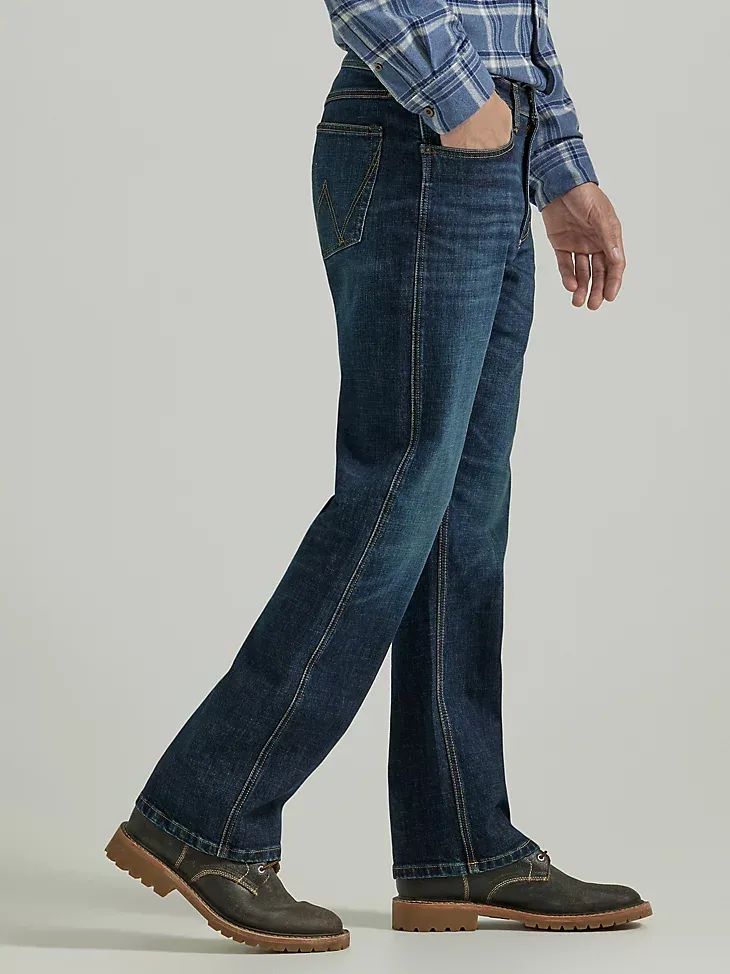 MEN'S COMFORT THAT WON'T QUIT  BOOTCUT JEAN IN DEEP DENIM