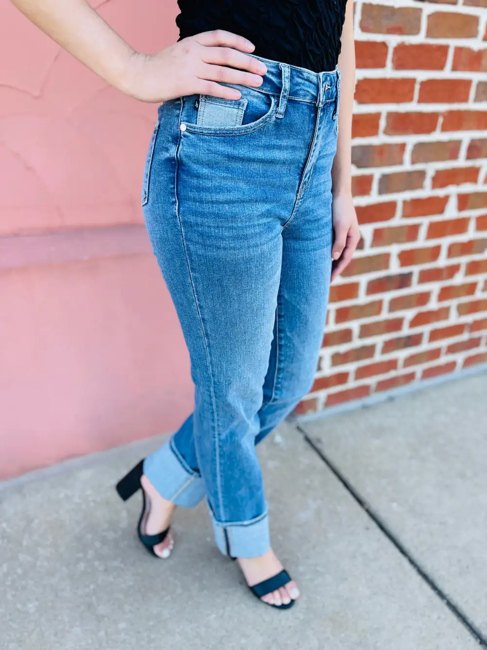 Plus/Reg Set The Record Straight Leg Cuffed Jeans