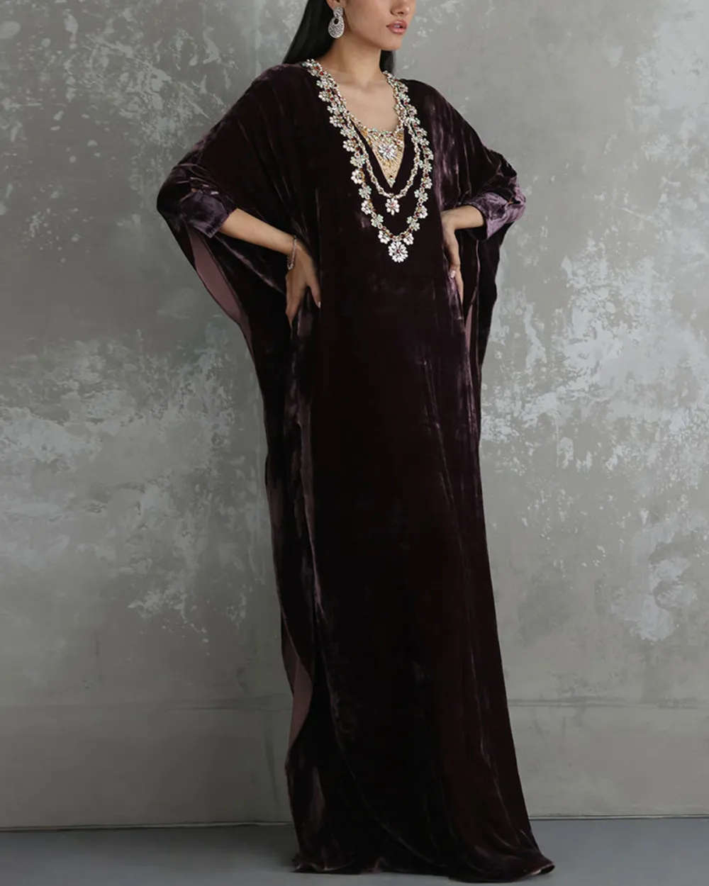 Elegant crystal velvet kaftan