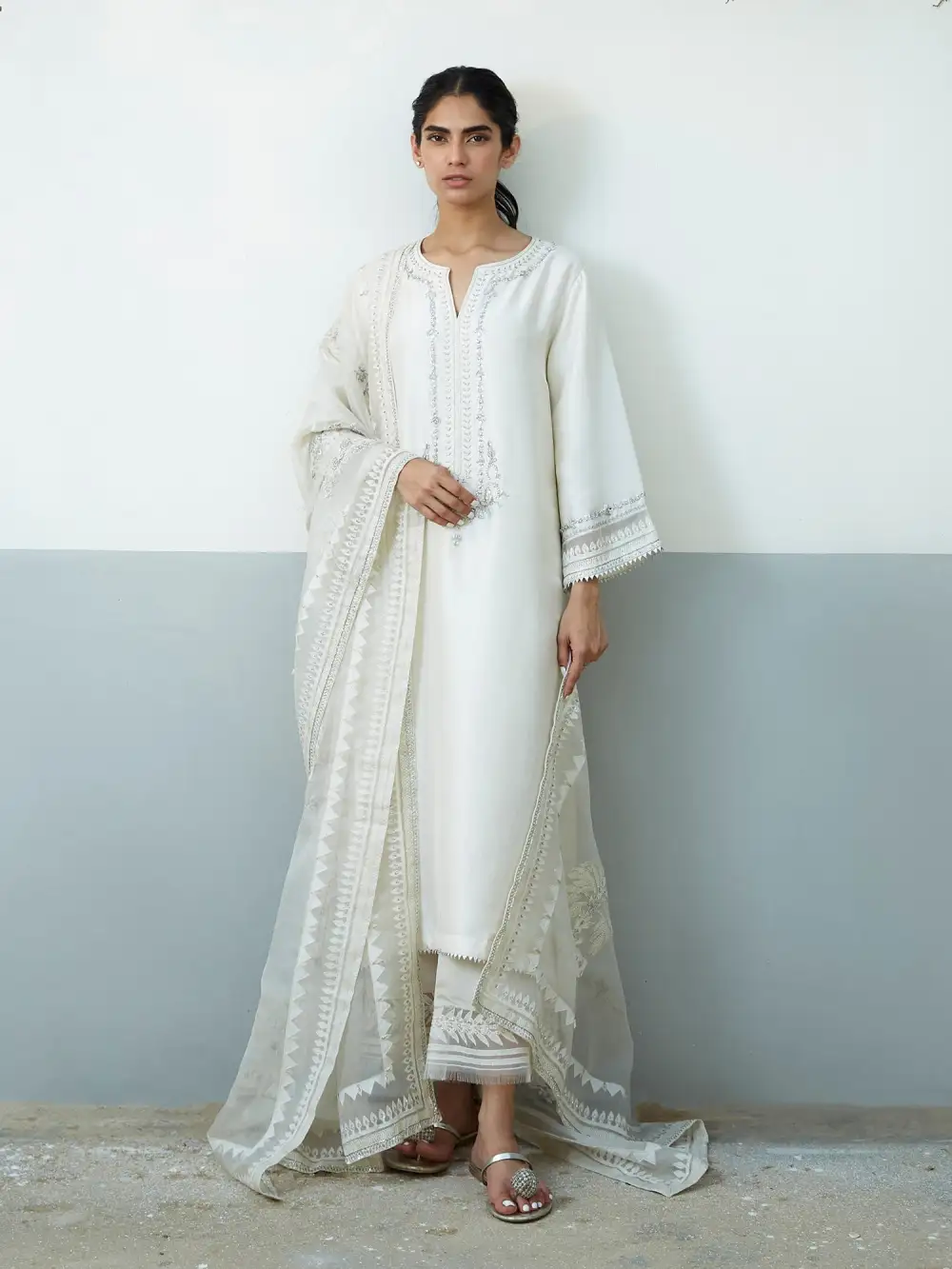 SICILY KURTA W/ IZAAR & DUPATTA