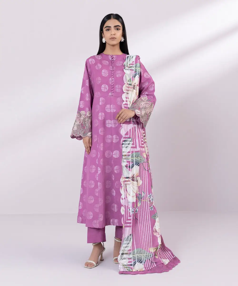 3 Piece - Embroidered Jacquard Suit