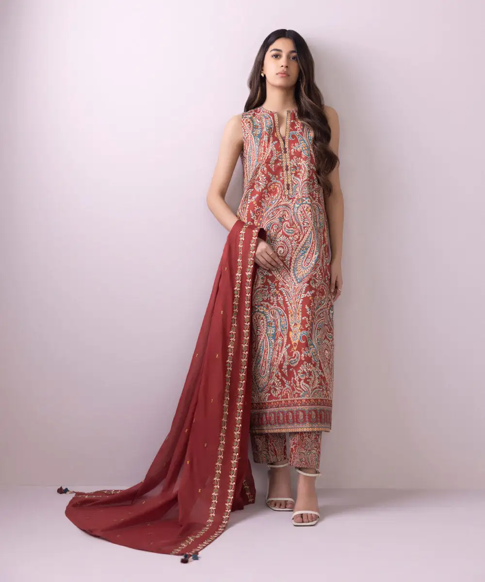 3 Piece - Embroidered Lawn Suit