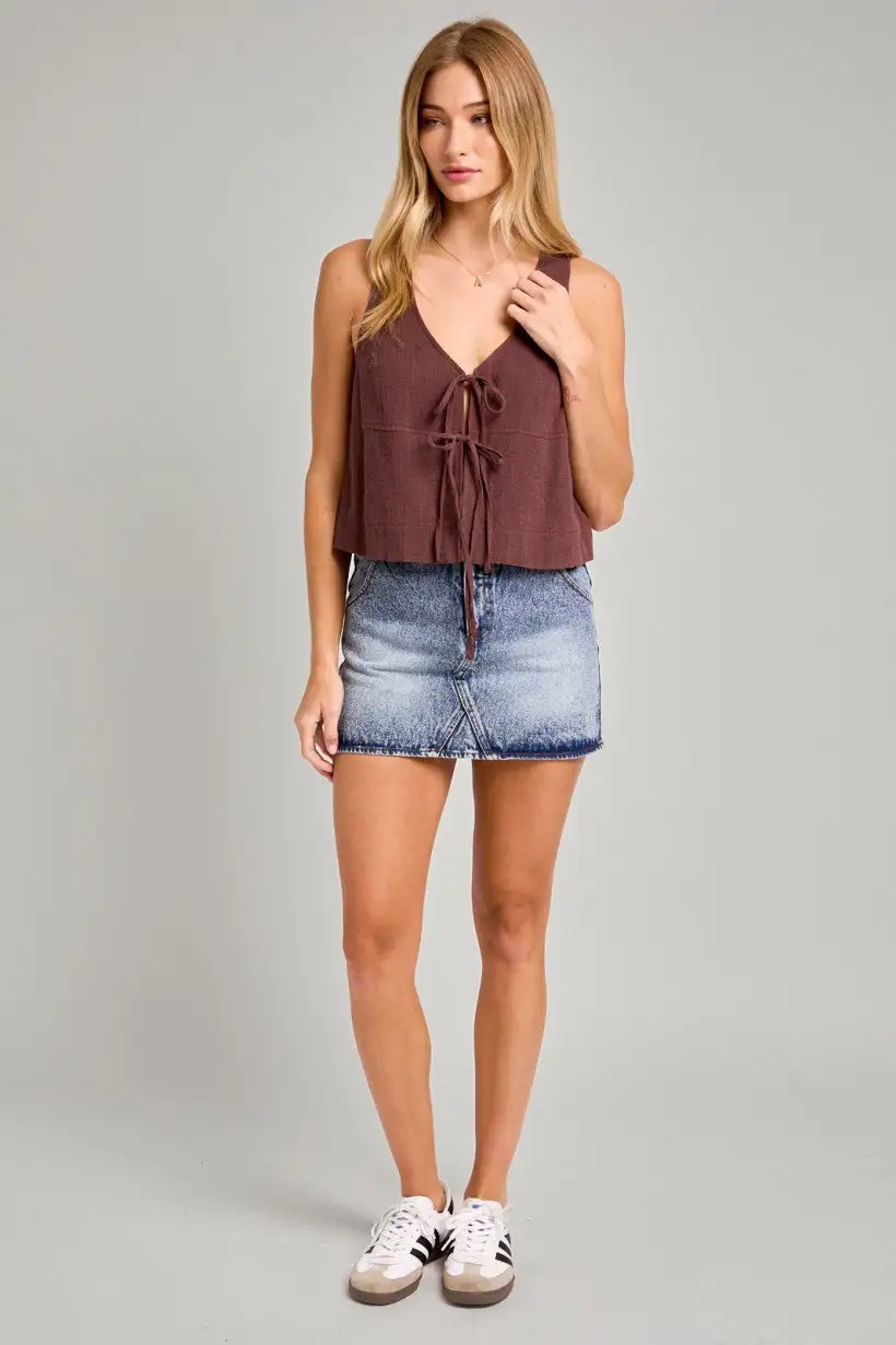 Sleeveless Vneck Tie Boxy Top