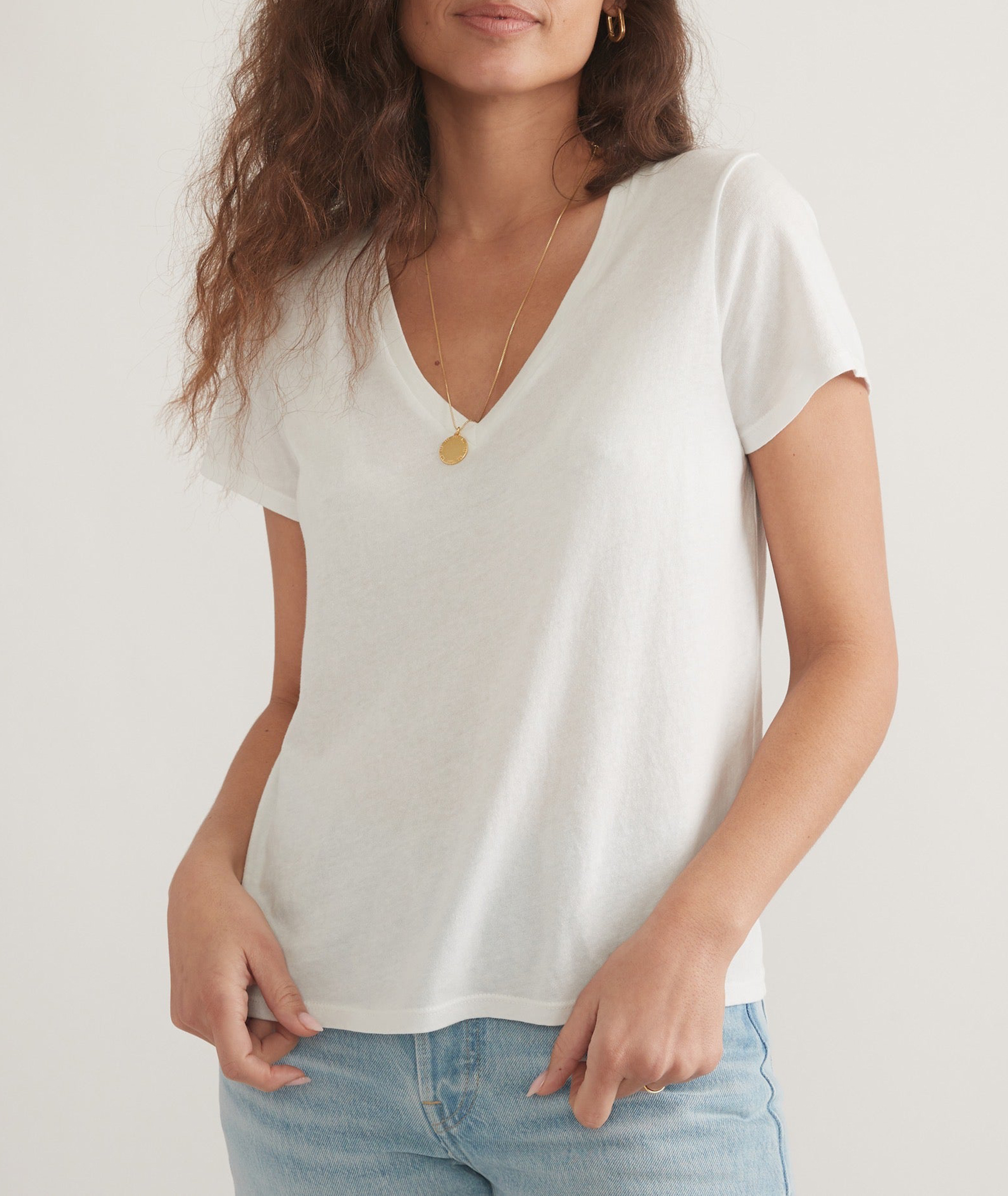 Easy V Neck