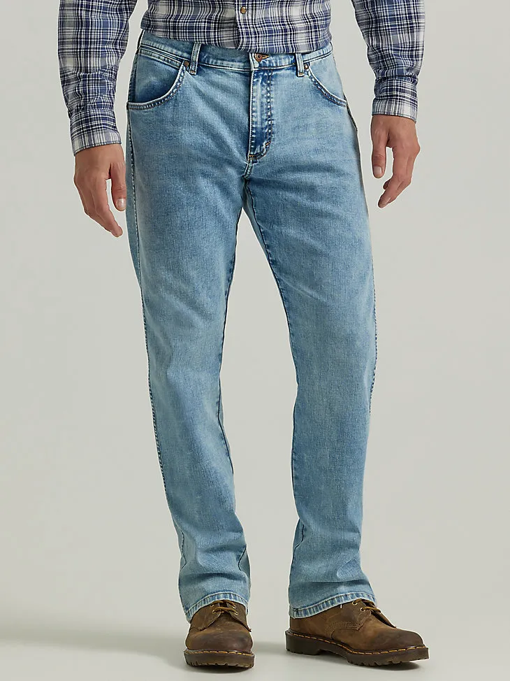 MEN'S WRANGLER® SLIM STRAIGHT JEAN IN ACID WASH