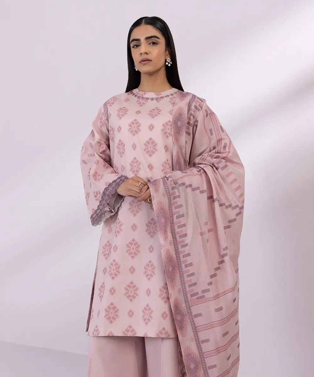 3 Piece - Embroidered Jacquard Suit