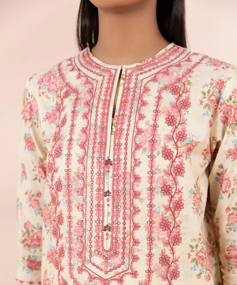 3 Piece - Embroidered Lawn Suit