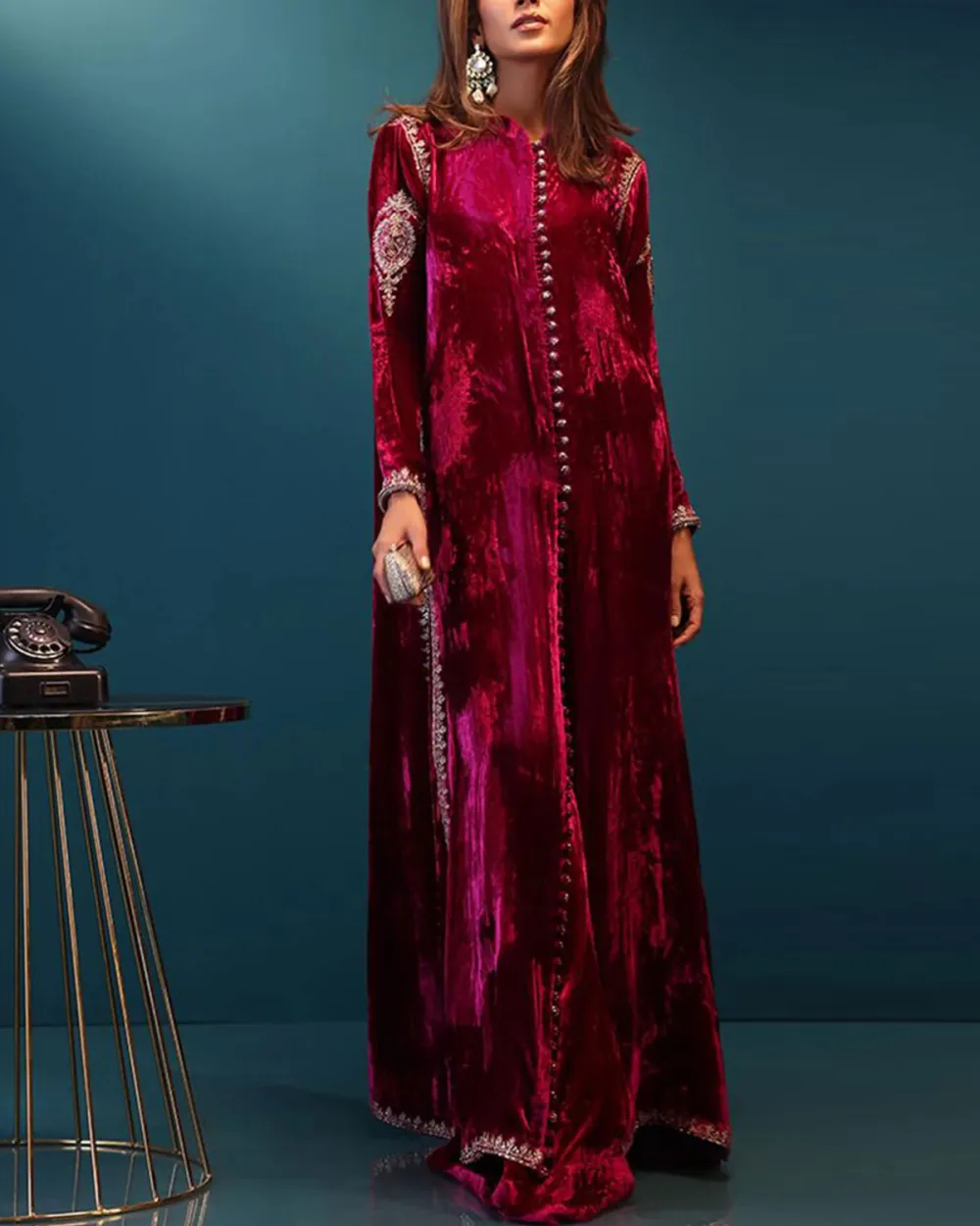 Elegant embroidered velvet kaftan