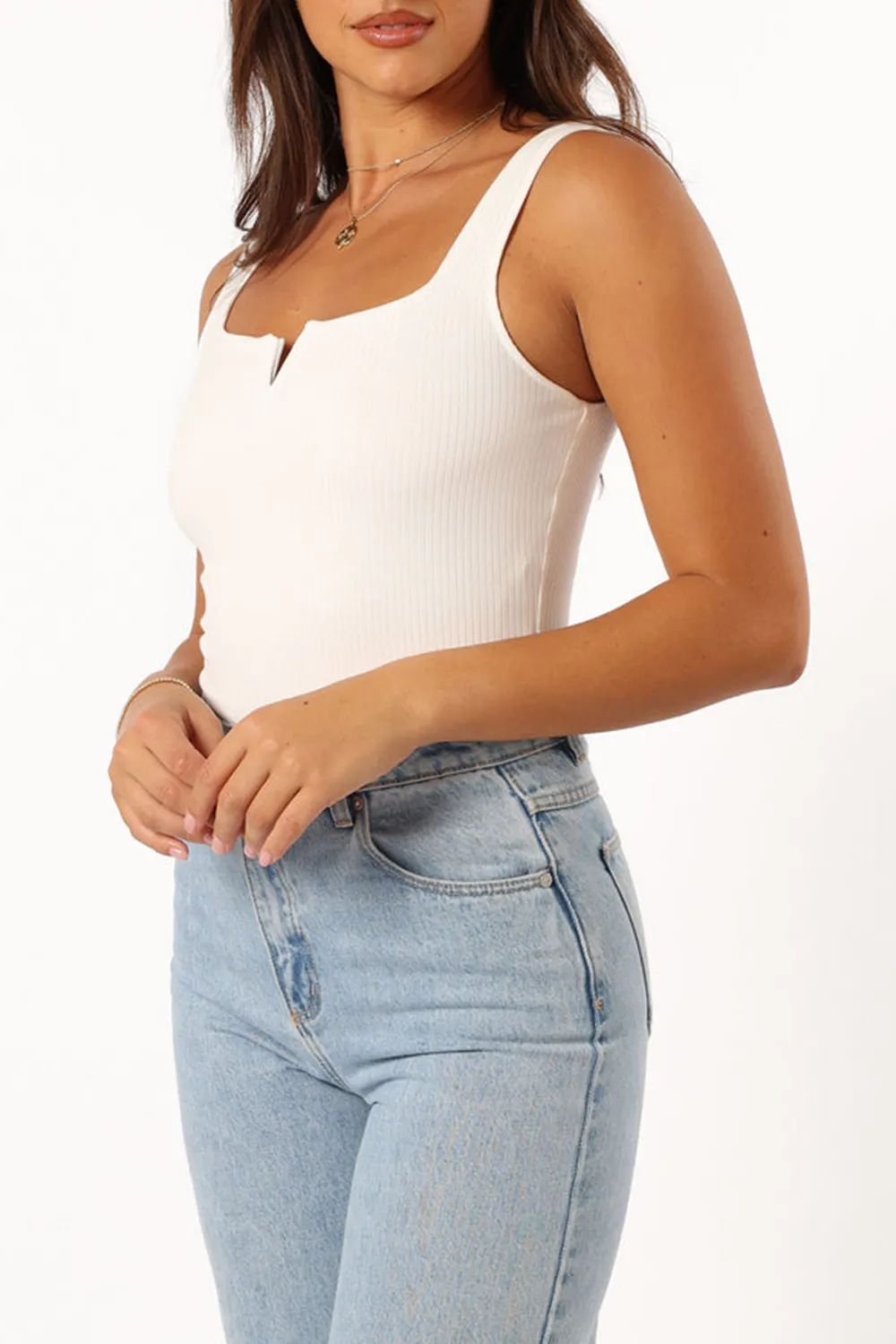 WHITE OPEN COLLAR VEST TOP