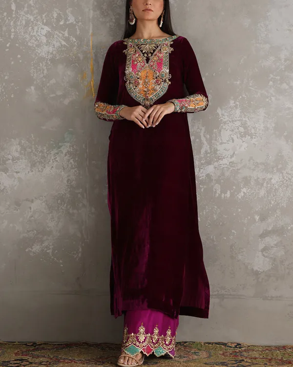 Vintage Elegant Embroidered Velvet Kaftan