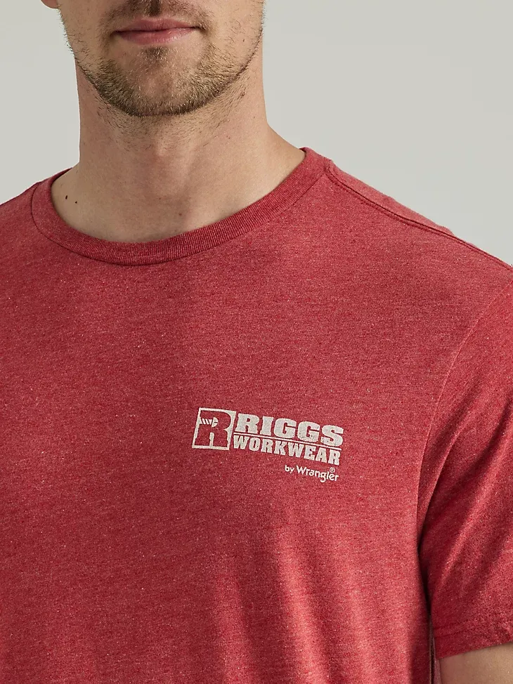 WRANGLER® RIGGS WORKWEAR® RELAXED BACK GRAPHIC T-SHIRT IN BRICK RED