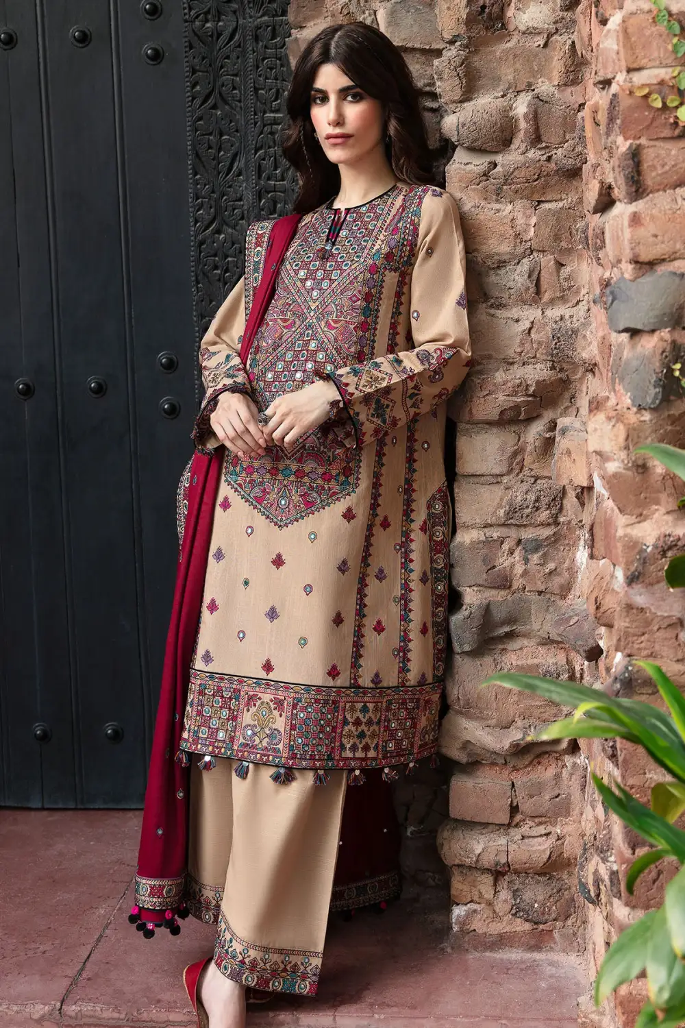 EMBROIDERED SLUB KHADDAR SETS