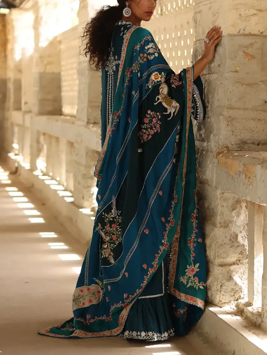 Elegant embroidered kaftan sets