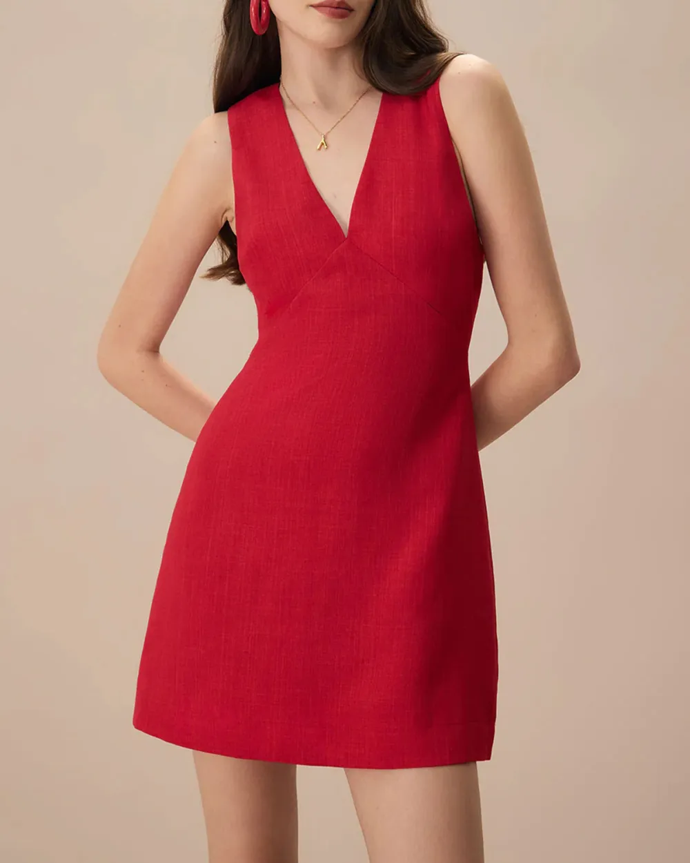 Mature style red V-neck sleeveless dress