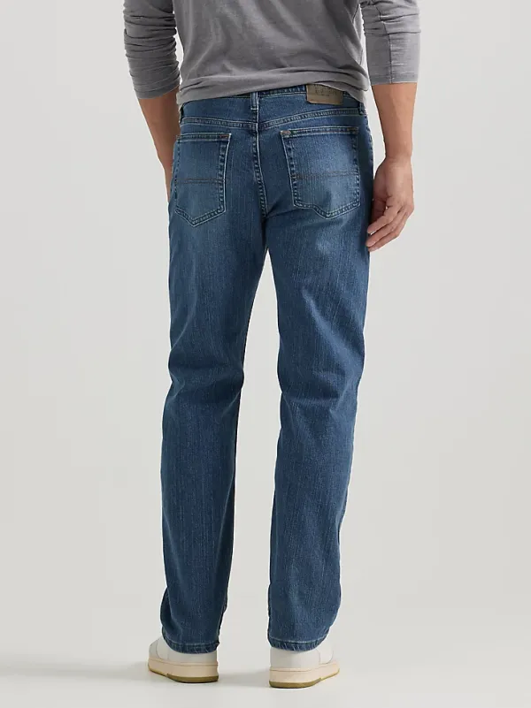 MEN'S WRANGLER AUTHENTICS® REGULAR FIT COMFORT WAIST JEAN IN BLUE OCEAN