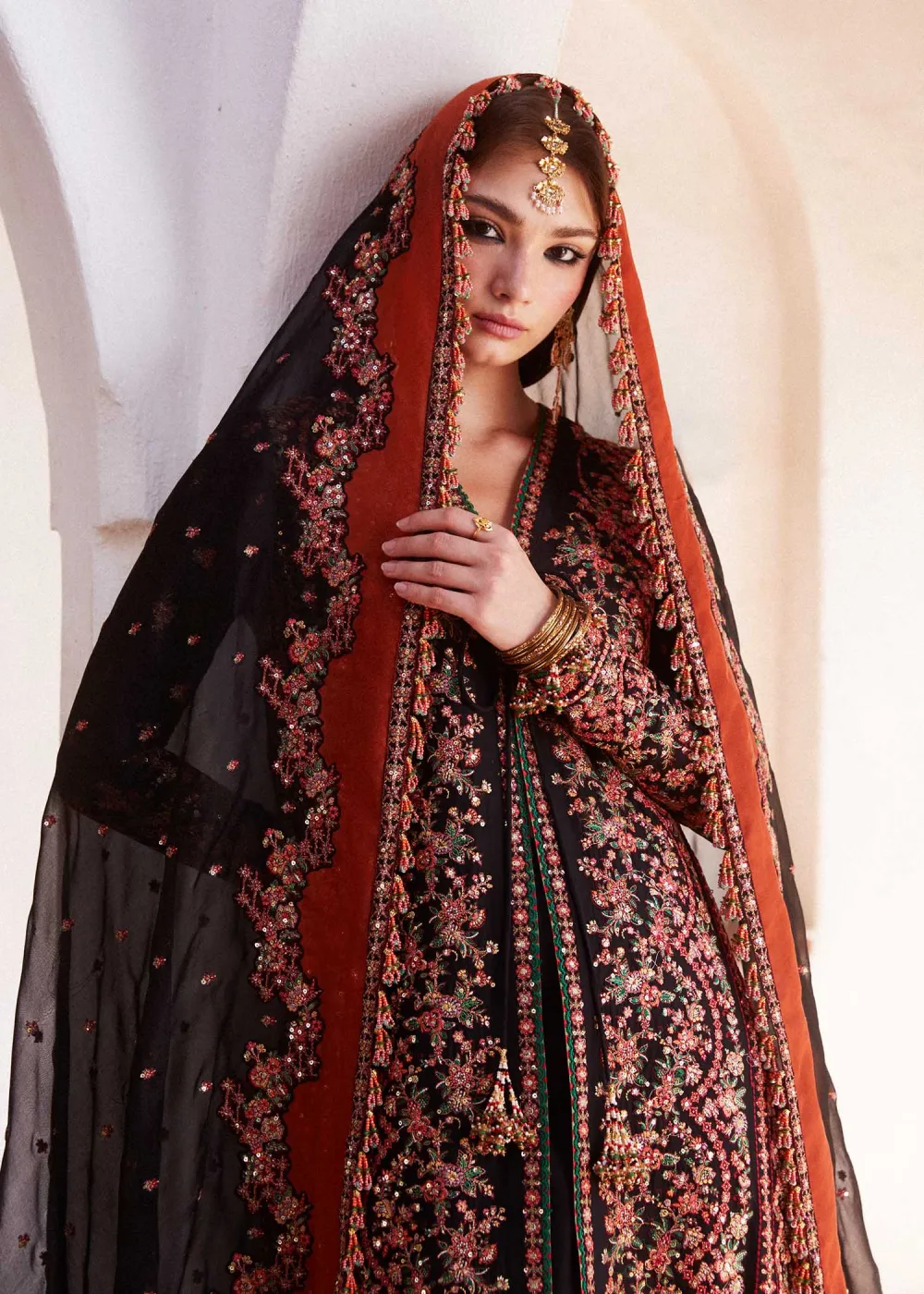 SIFOUNA Embroidered Lawn