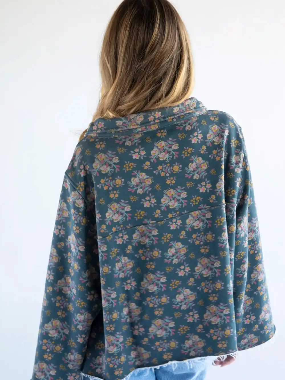 Easy Does It Sweatshirt - Slate Floral Blooms