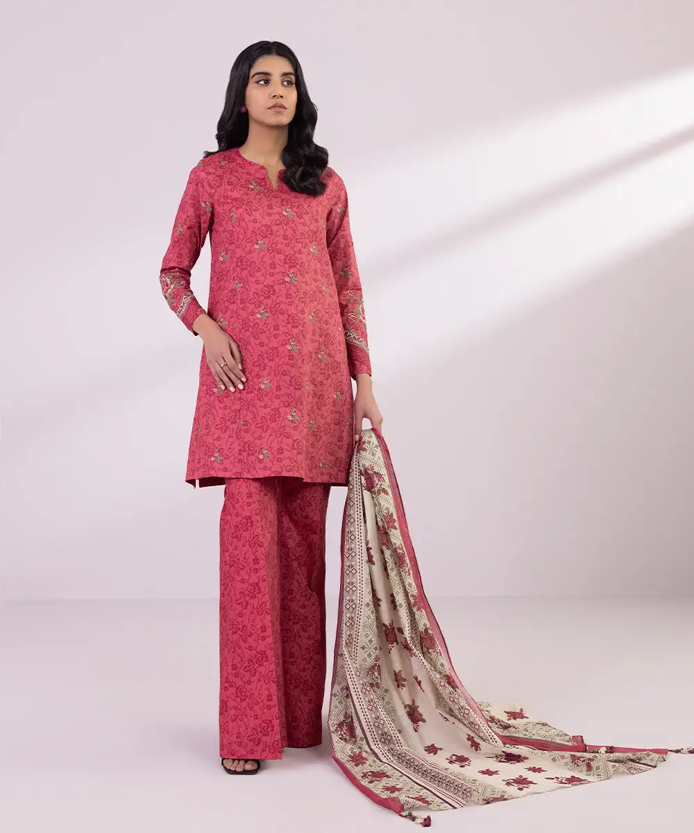 3 Piece - Embroidered Lawn Suit