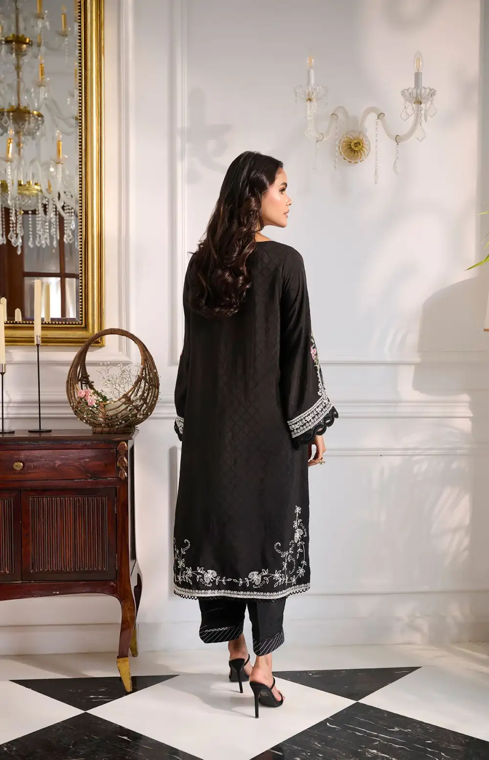 BLACK 3PCS  EMBROIDERED KURTA WITH TROUSER