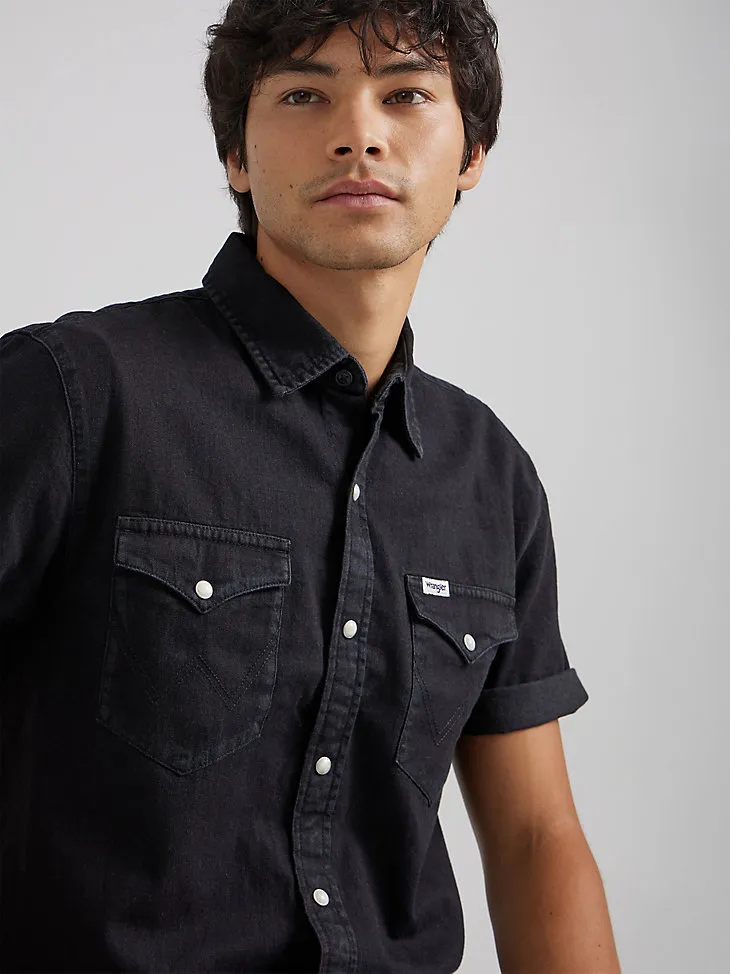 MEN'S SHORT SLEEVE WESTERN DENIM SHIRT IN MEDIUM WASH