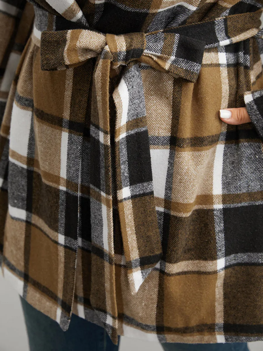 Plus-size women's elegant plaid coat