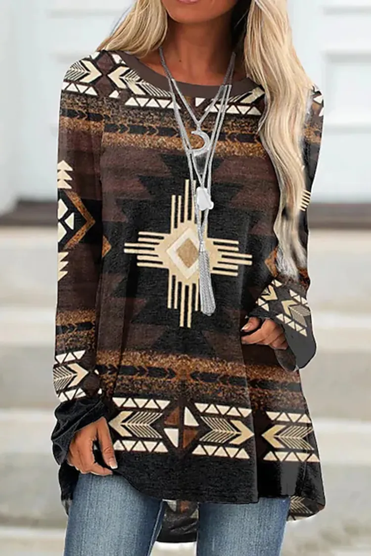 Round Neck Tribal Geometry Printed Long Sleeve Casual T-Shirt