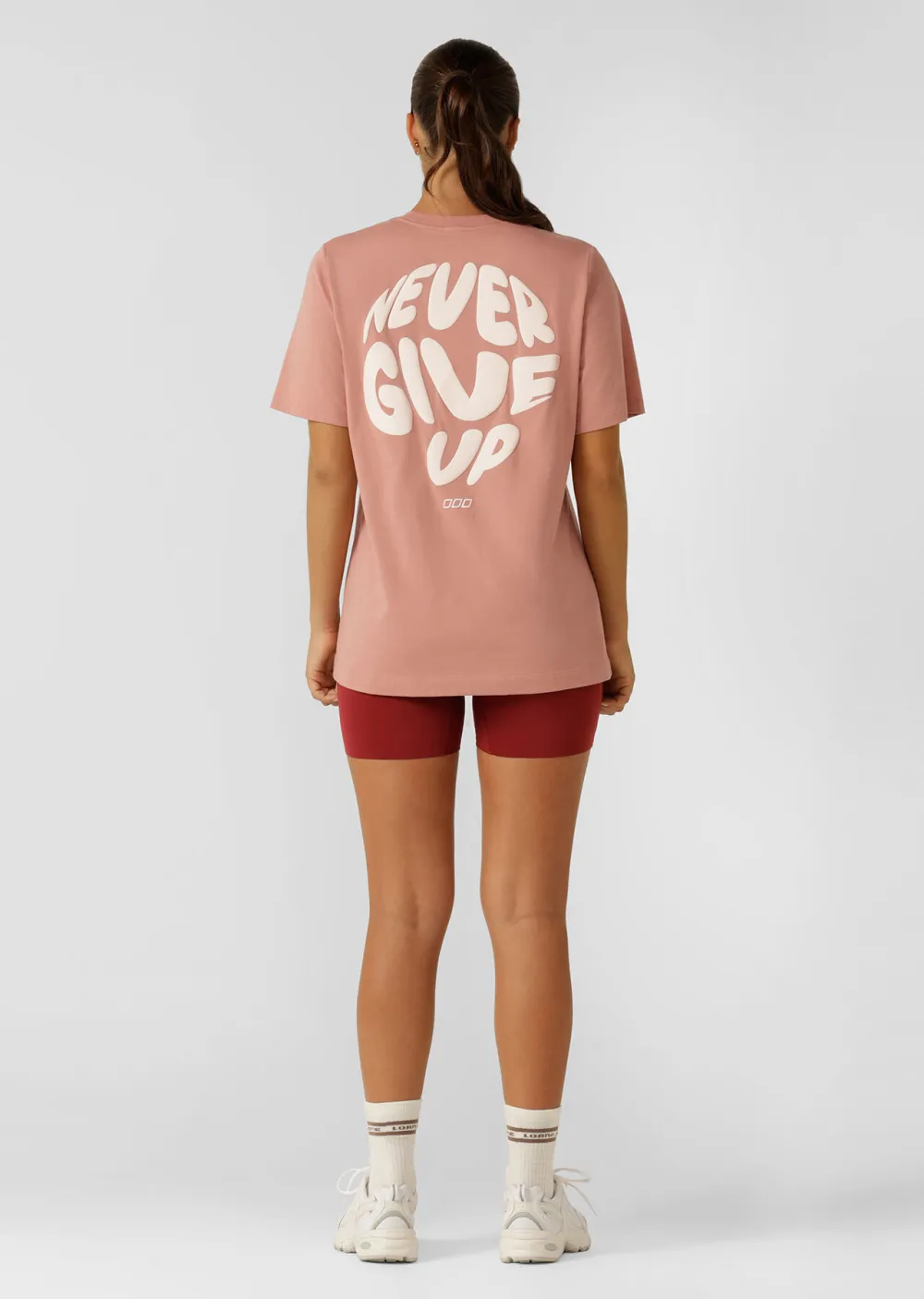 Never Give Up Relaxed Tee