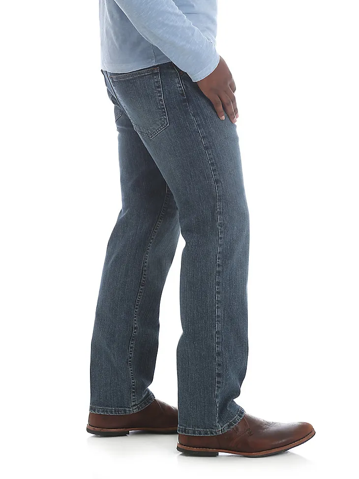 WRANGLER® FIVE STAR PREMIUM PERFORMANCE SERIES REGULAR FIT JEAN IN LIGHT WASH