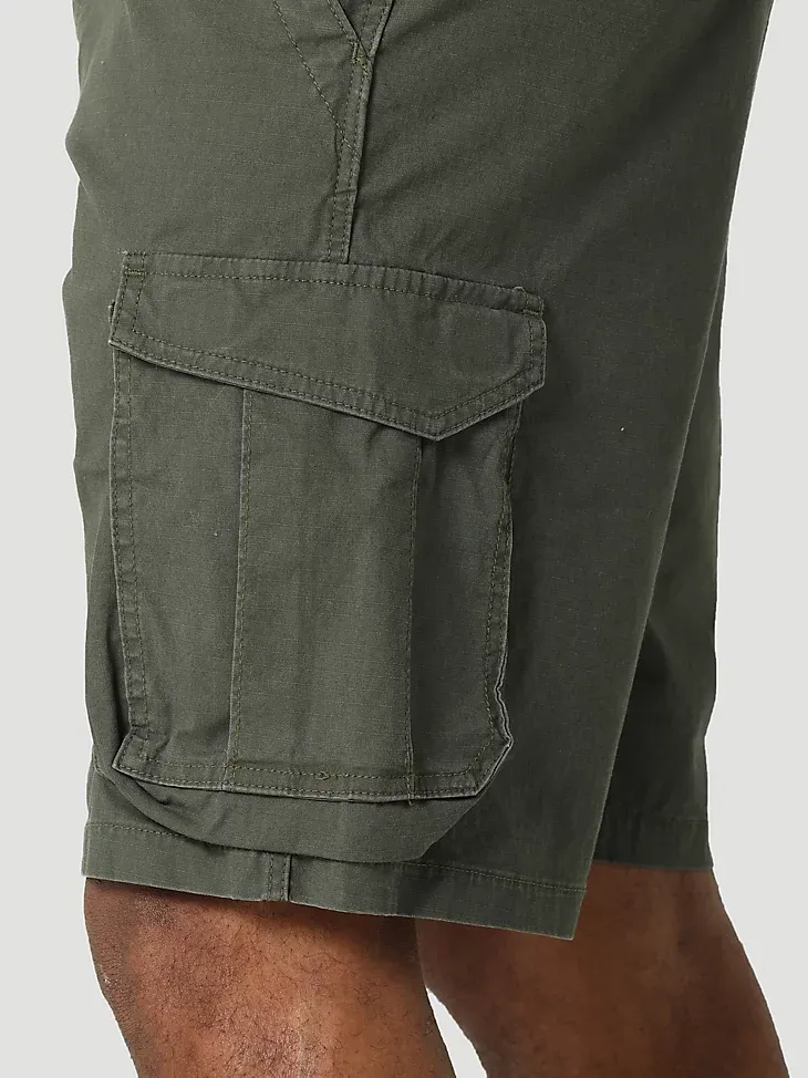 MEN'S FREE TO STRETCH RIPSTOP CARGO SHORT IN DEEP DEPTHS