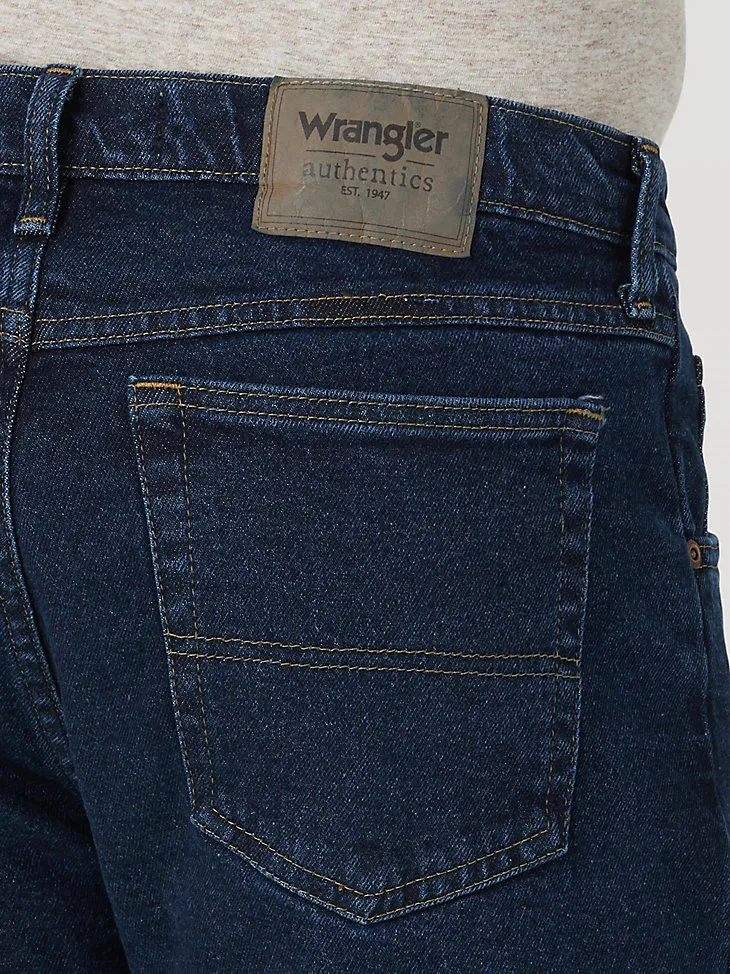 MEN'S WRANGLER AUTHENTICS® REGULAR FIT FLEX JEAN IN VINTAGE BLUE