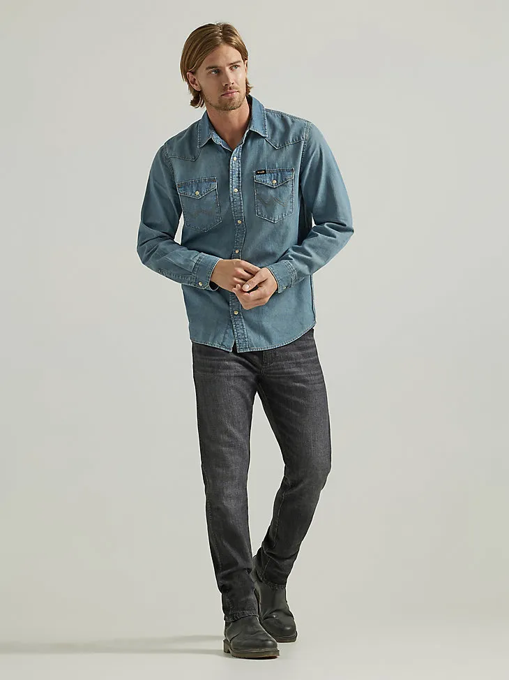 MEN'S ICONIC COWBOY WASH DENIM SHIRT IN LAKE WASH