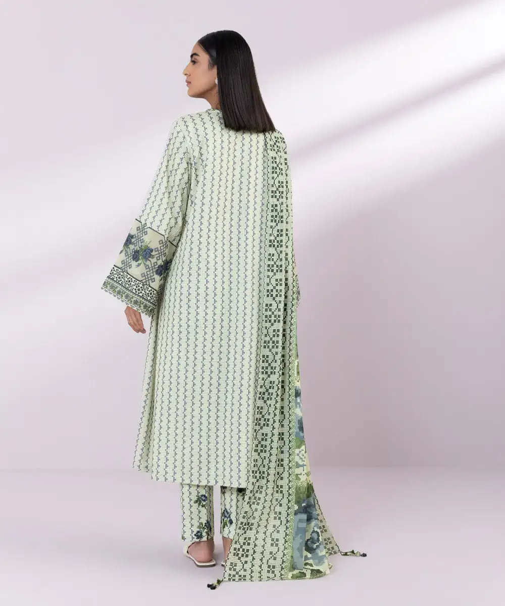 3 Piece - Embroidered Lawn Suit