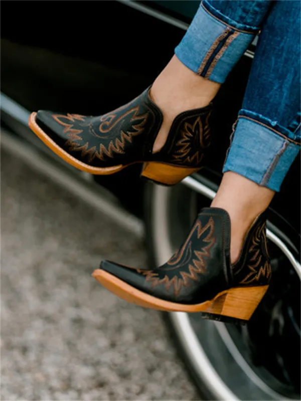 Western Cowgirl Embroidered Comfy Bootie