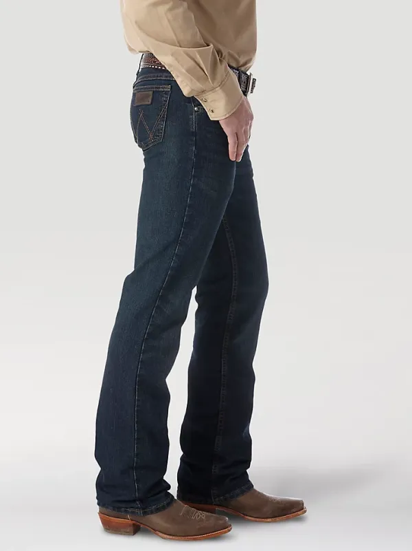 WRANGLER® 20X® ADVANCED COMFORT 02 COMPETITION SLIM JEAN IN ROOT BEER