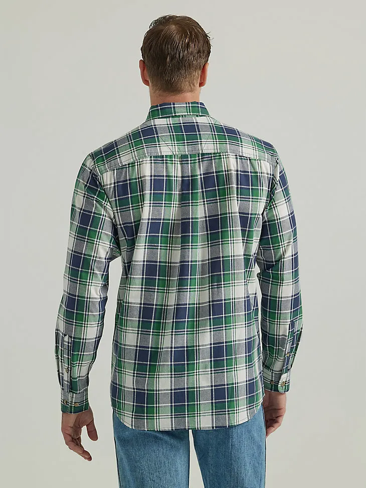 WRANGLER RUGGED WEAR® LONG SLEEVE EASY CARE PLAID BUTTON-DOWN SHIRT IN GREEN NAVY