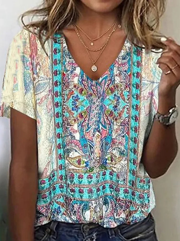 Vintage Western Tribal Printed Casual V Neck T-Shirt