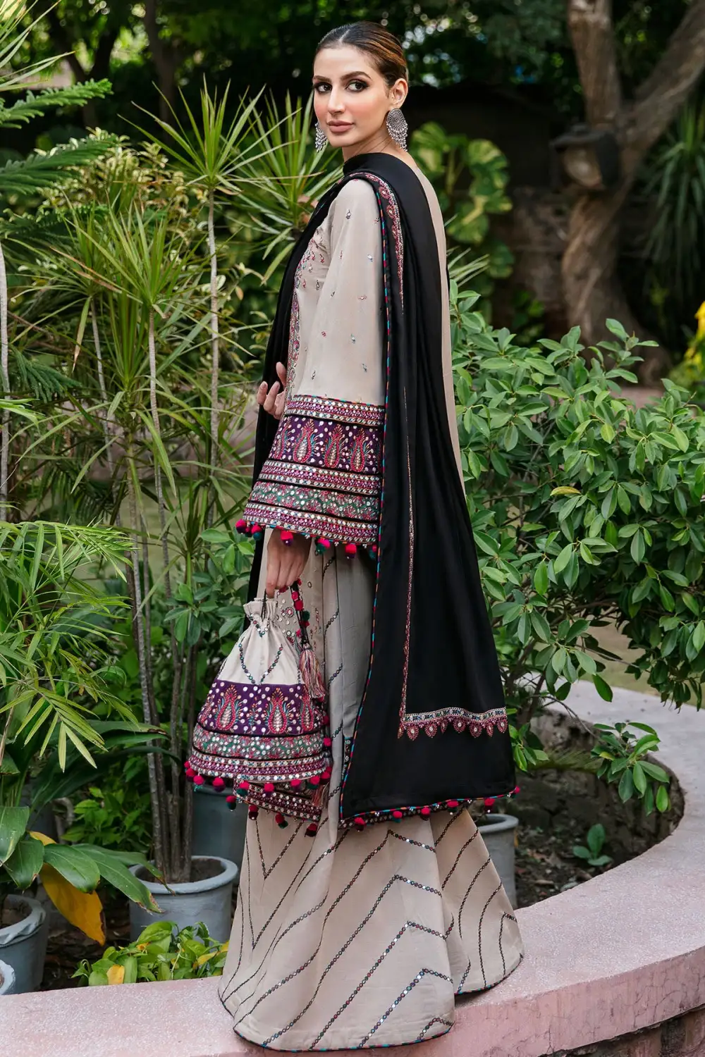 EMBROIDERED SLUB KHADDAR SETS