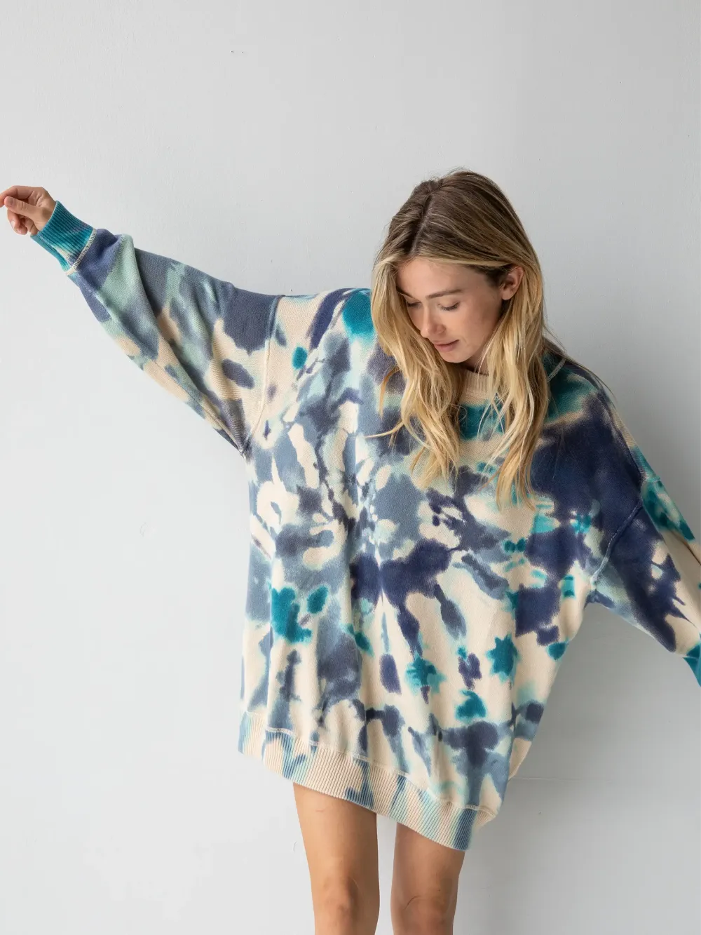 Taylor Oversized Cotton Sweater - Blue Tie-Dye