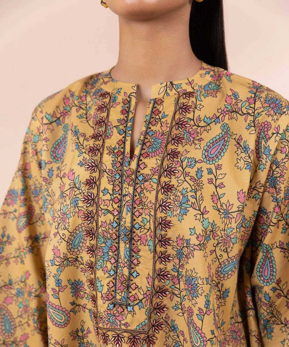 3 Piece - Embroidered Lawn Suit