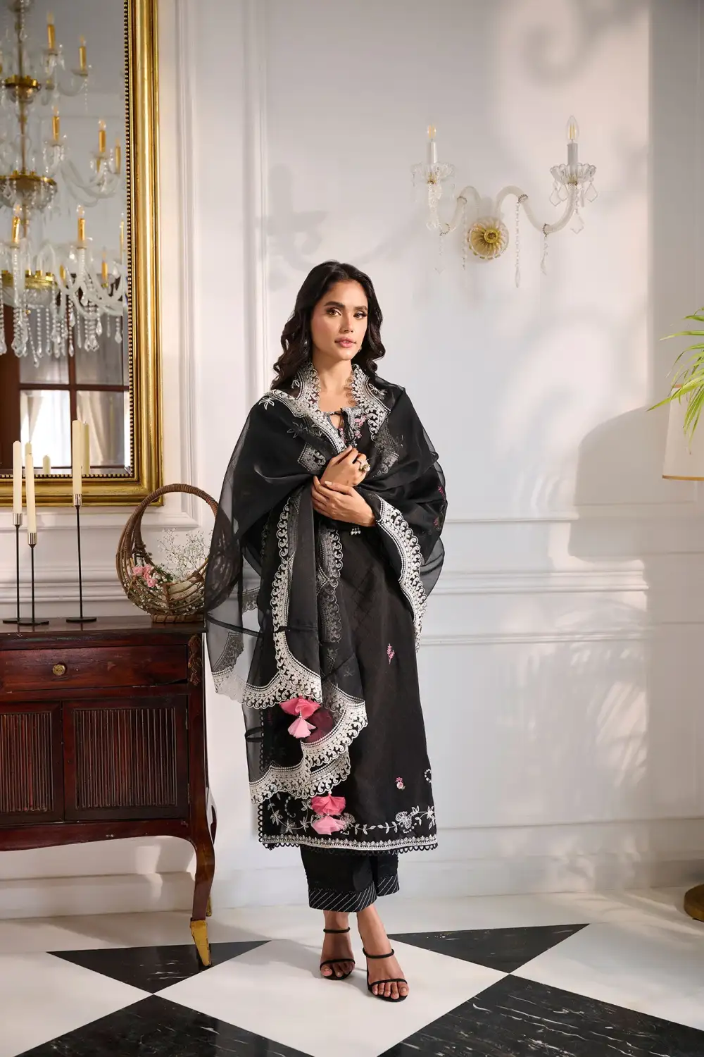 BLACK 3PCS  EMBROIDERED KURTA WITH TROUSER